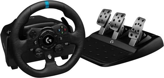 عجلة سباق ودواسات Logitech G923 لأجهزة Xbox Series X|S وXbox One والكمبيوتر الشخصي تتميز بردود فعل قوية تصل إلى 1000 هرتز، ودواسة سريعة الاستجابة، وتحكم في إطلاق القابض المزدوج، وغطاء عجلة من الجلد الأصلي