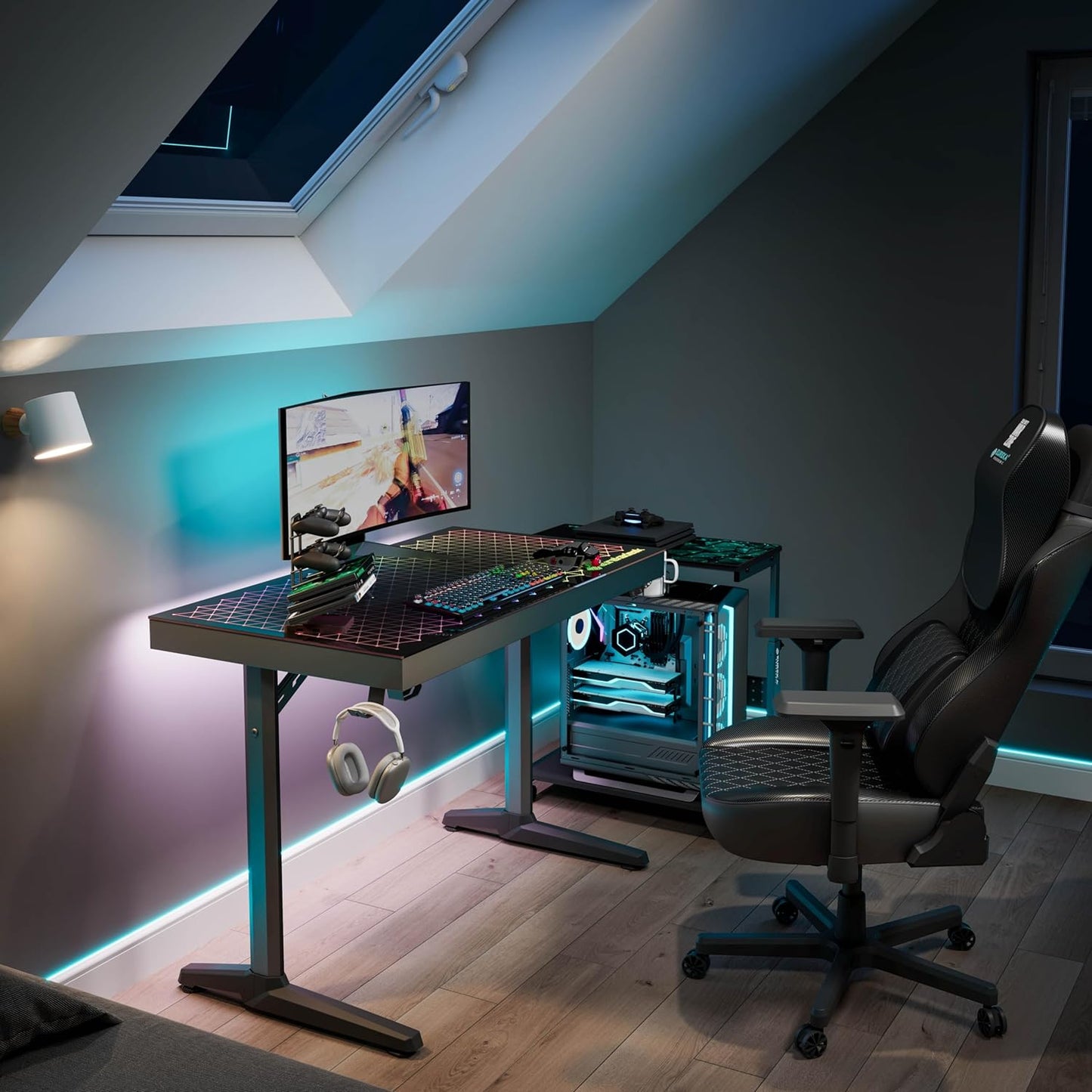 مكتب ألعاب EUREKA ERGONOMIC RGB LED، مزامنة الموسيقى تضيء سطح المكتب من الزجاج المقسى، طاولة كمبيوتر GTG I43 للمنزل والمكتب مقاس 43 بوصة مع رف تحكم و4 منافذ شحن USB، والتحكم في التطبيق